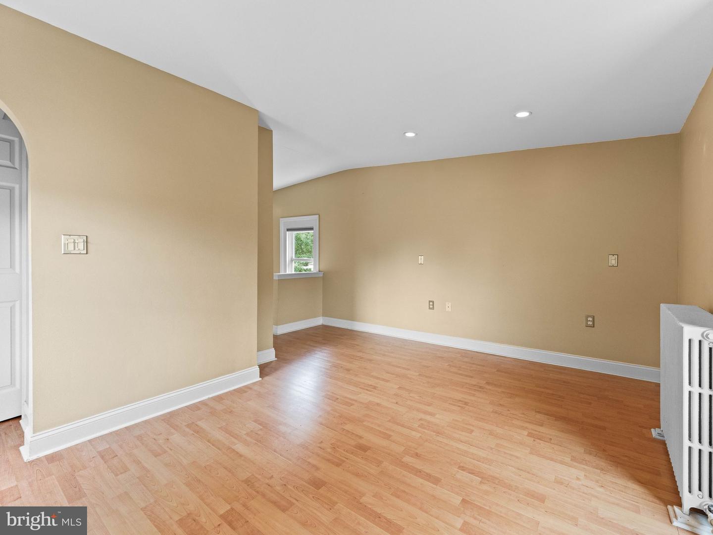 316 Locust Ave Property Photo 19