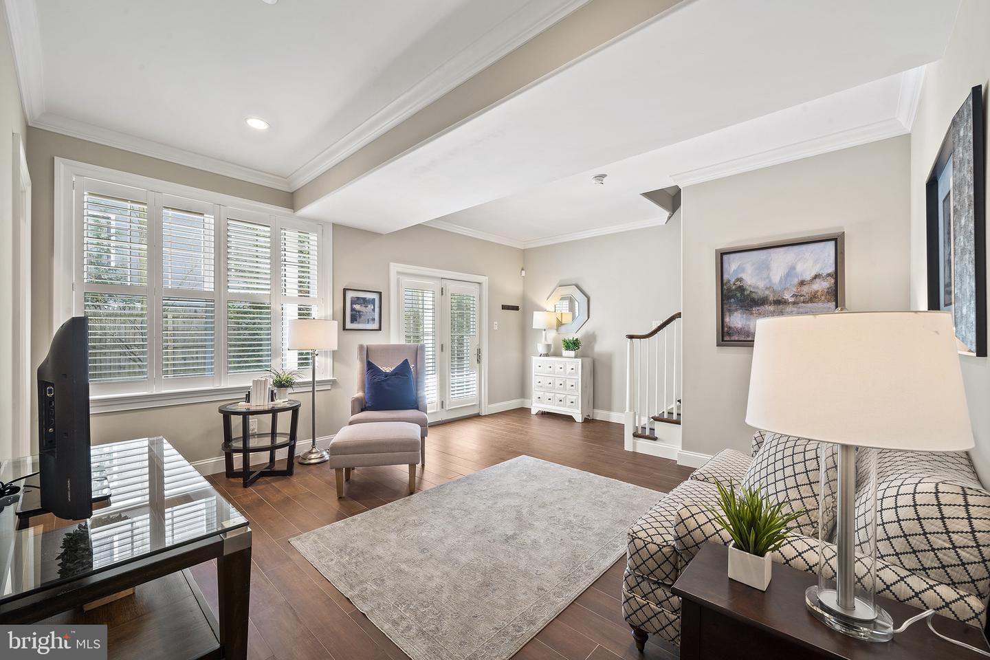 101 Woodside Rd #c Property Photo 4