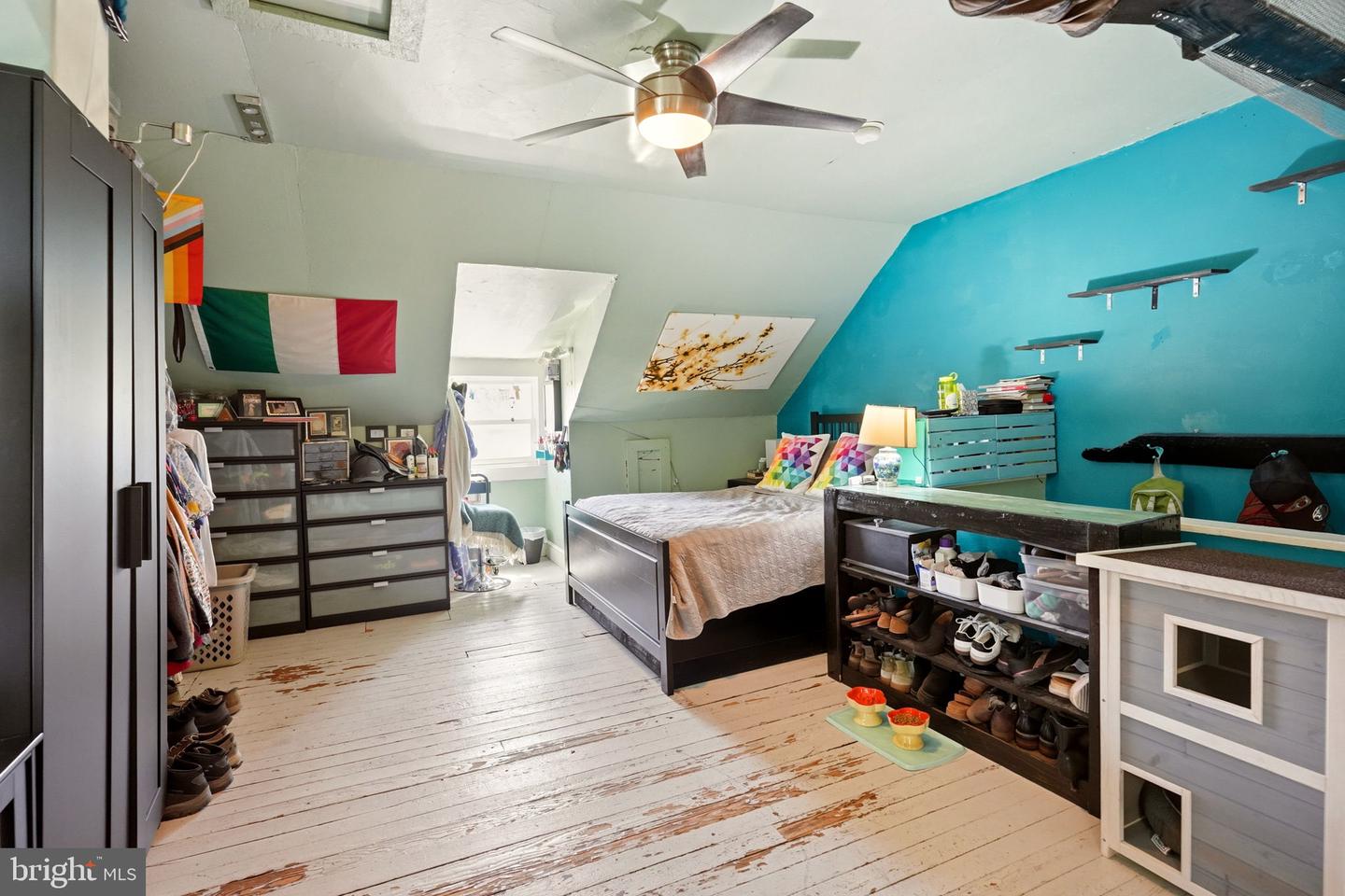 1069 South St Property Photo 15