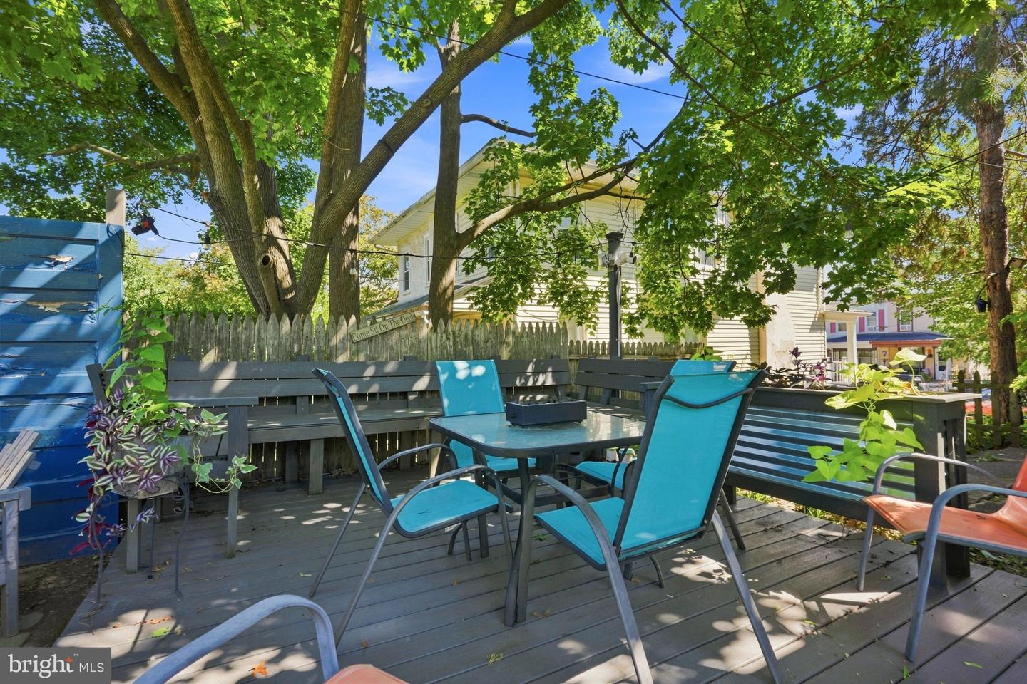 1069 South St Property Photo 17