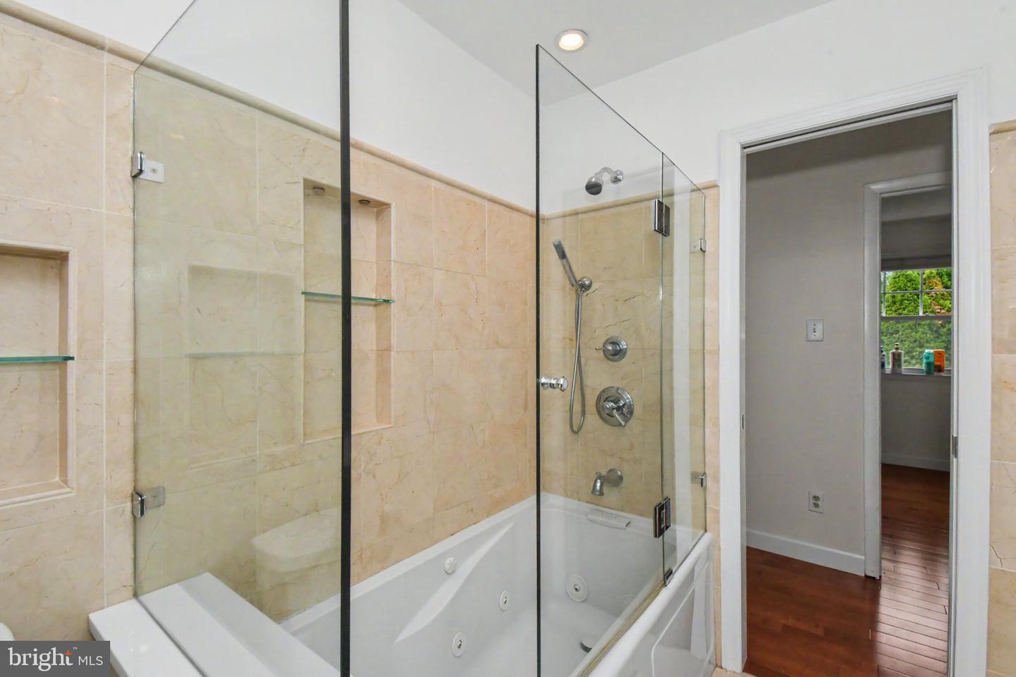 24 School Property Photo 26