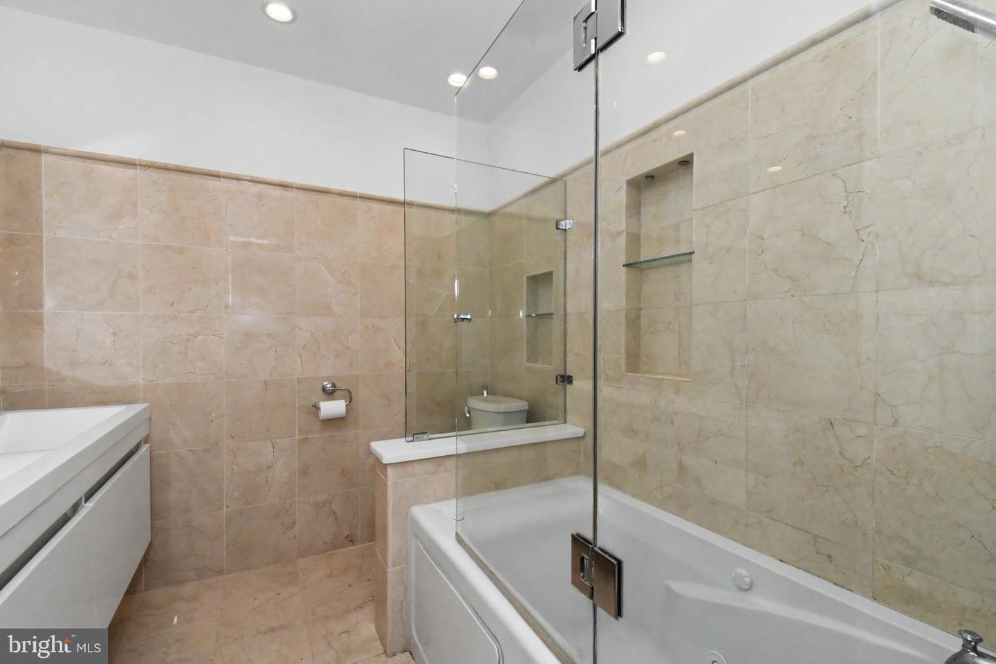 24 School Property Photo 28