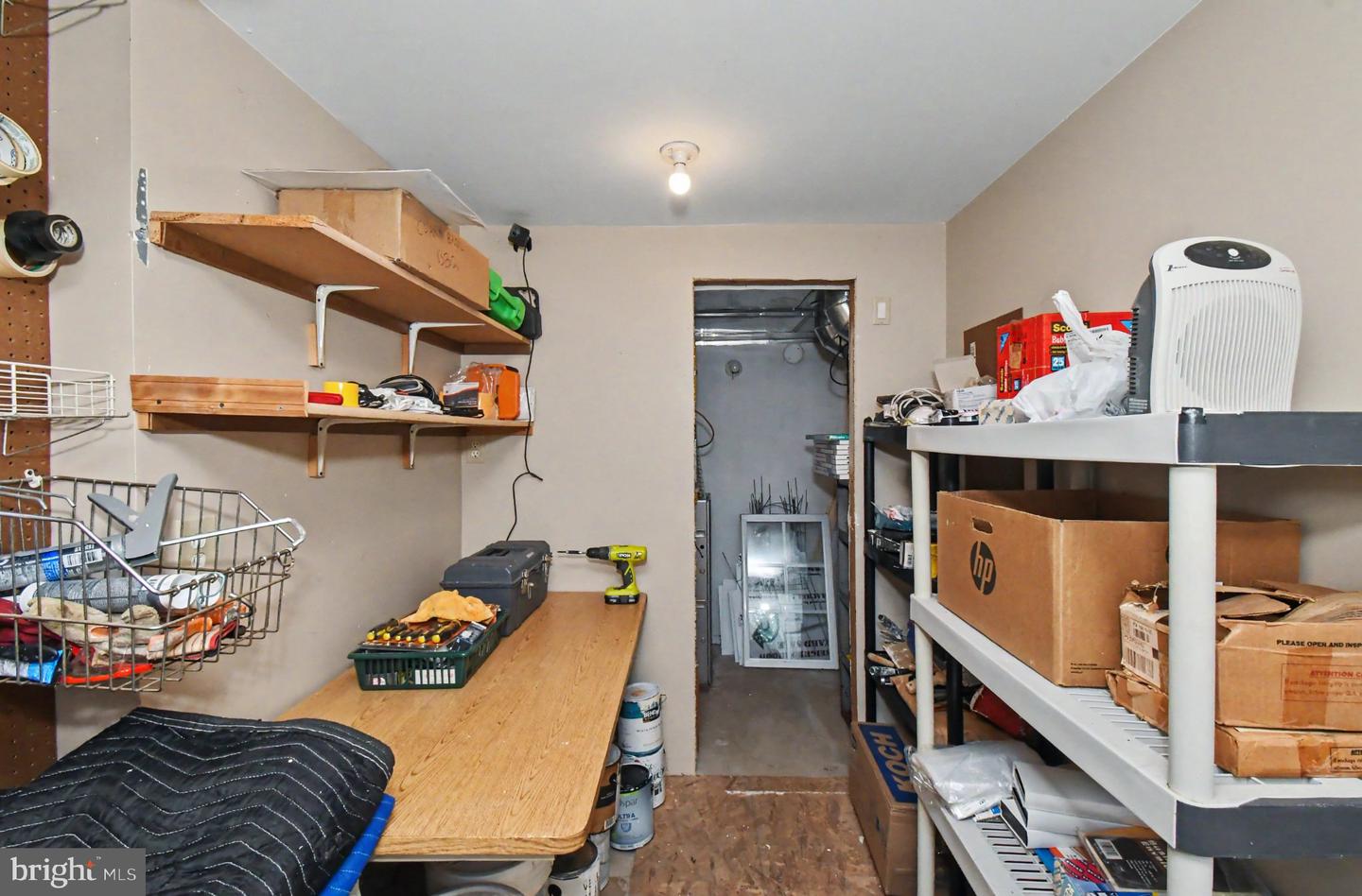 24 School Property Photo 44