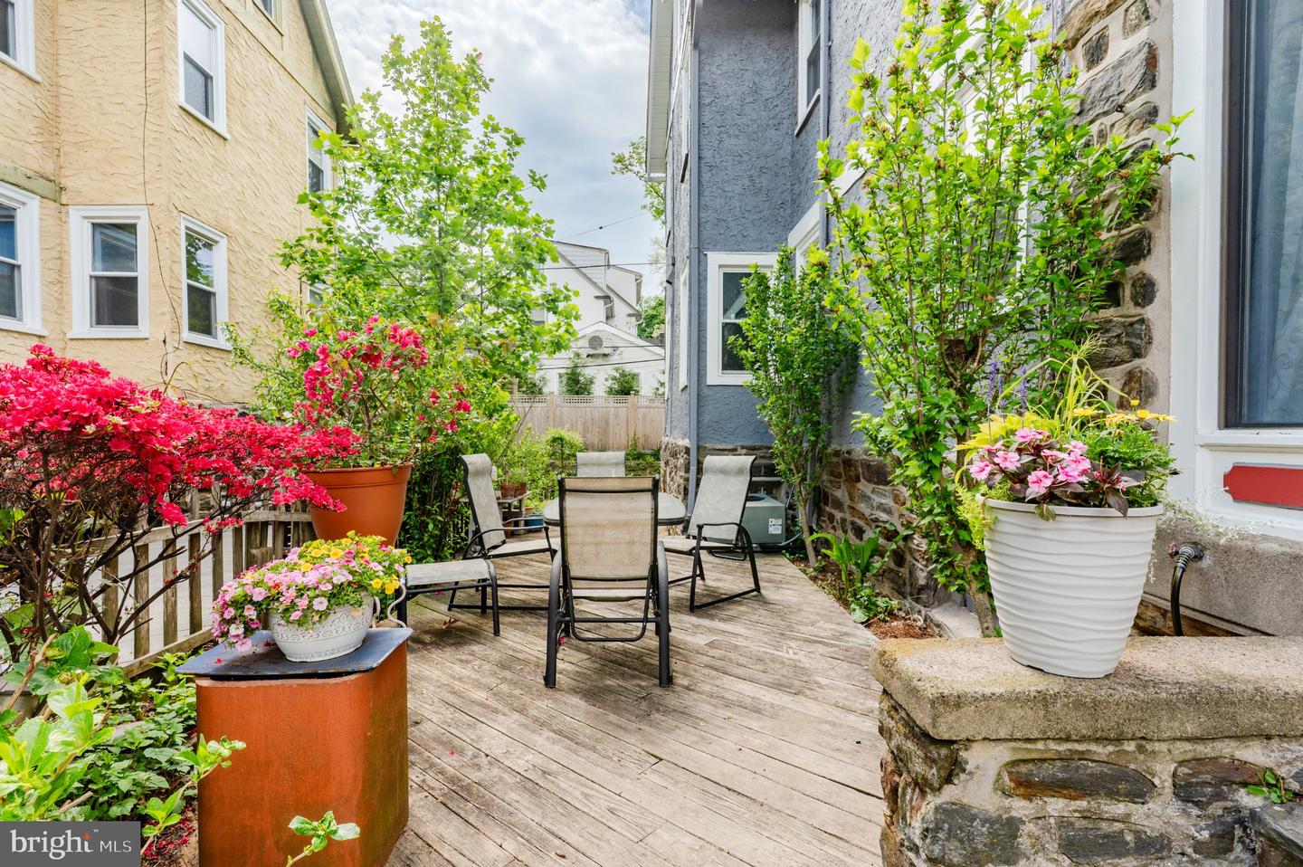 124 Kenilworth Rd # Property Photo 3