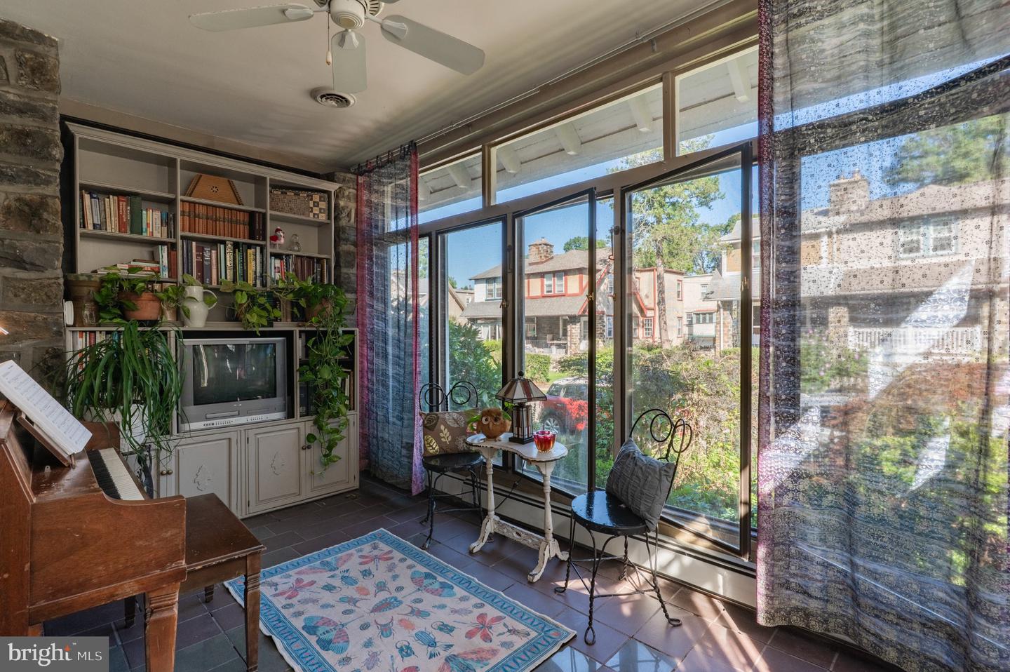 124 Kenilworth Rd # Property Photo 8