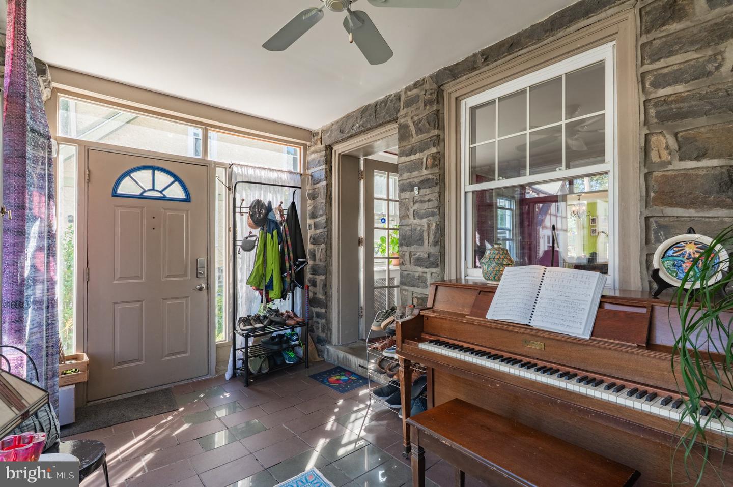 124 Kenilworth Rd # Property Photo 9