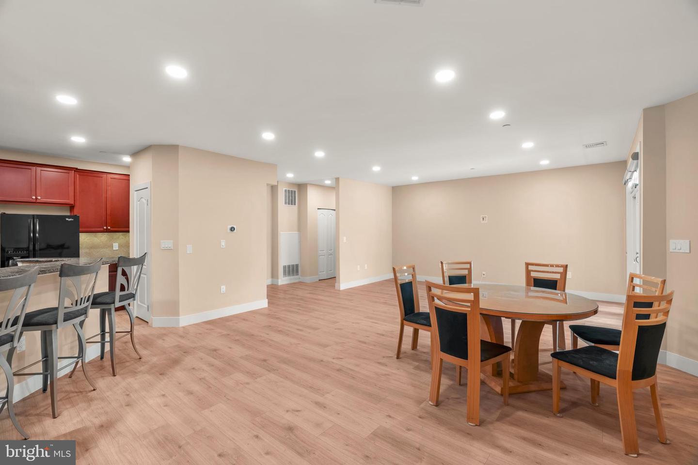 354 Carson Ter Property Photo 10