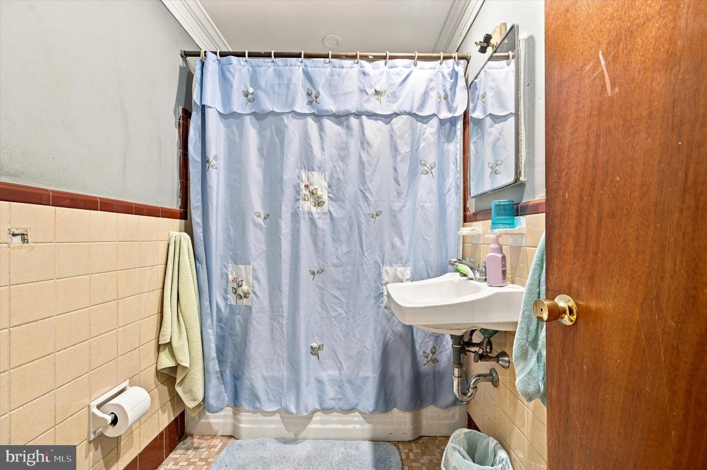 506 Ryers Ave Property Photo 14