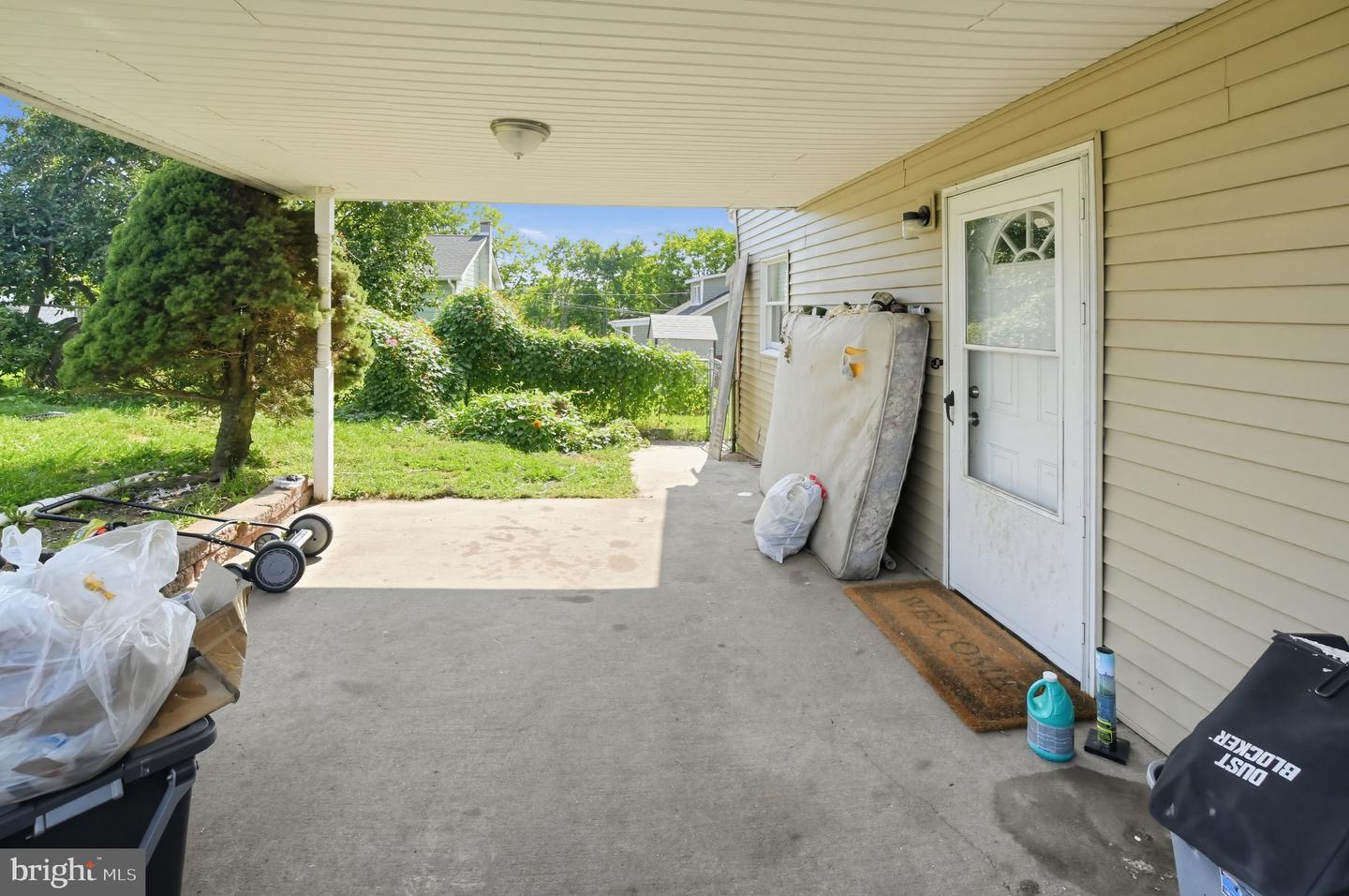 512 Elm St # Property Photo 31