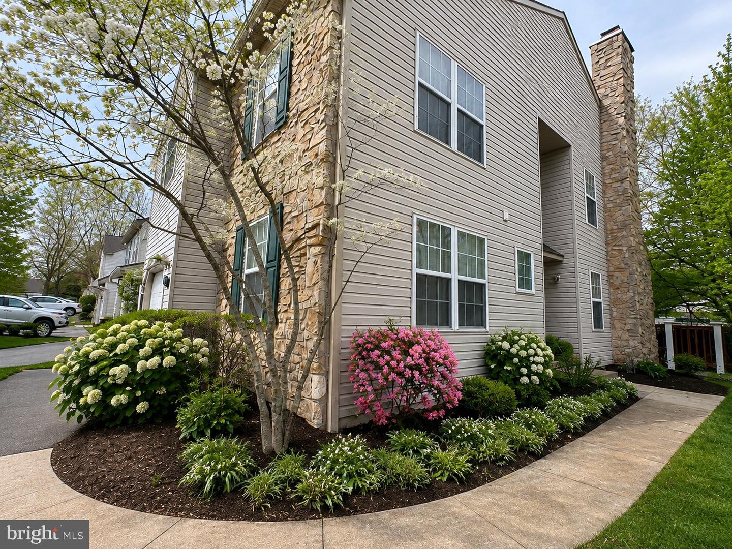 31 Bristol Ct Property Photo 3