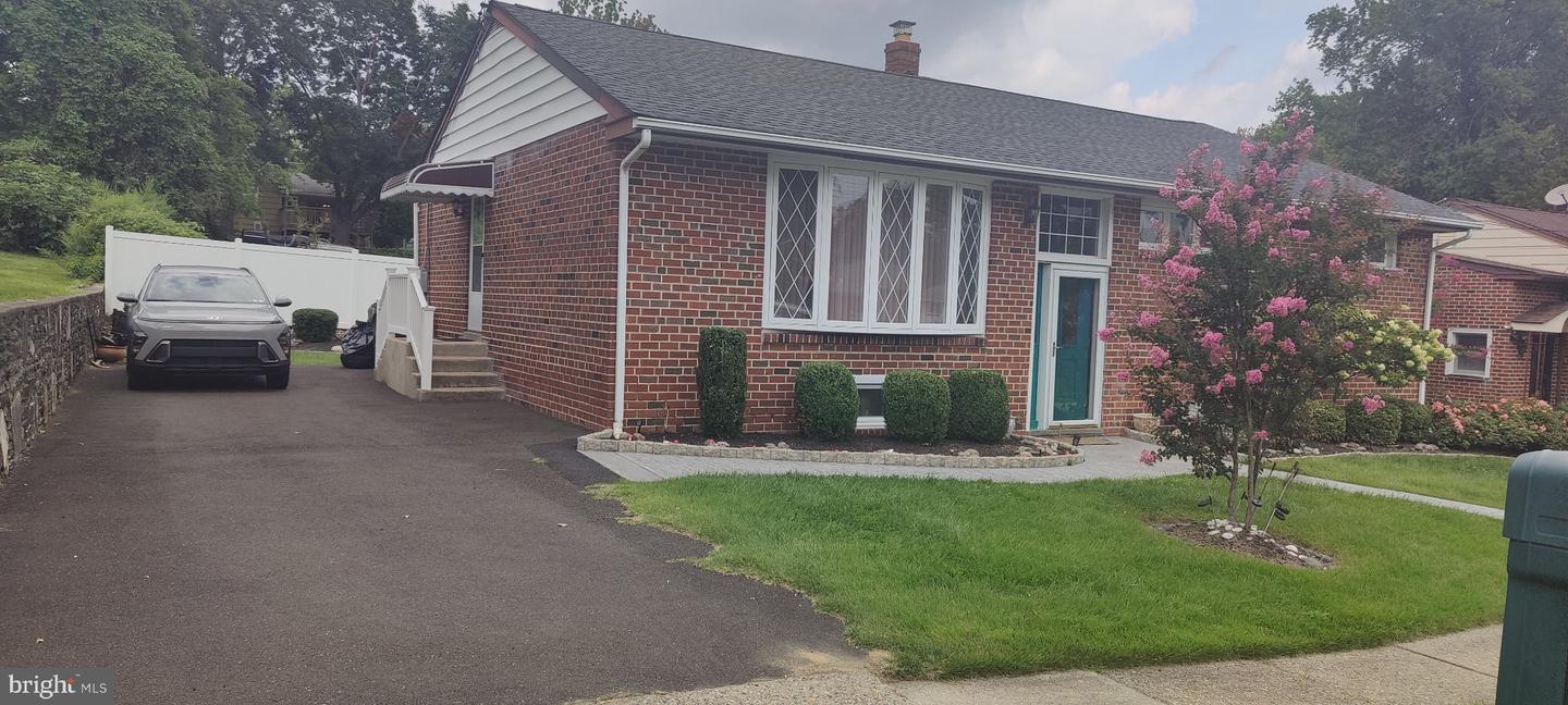 314 Zane Ave Property Photo 1