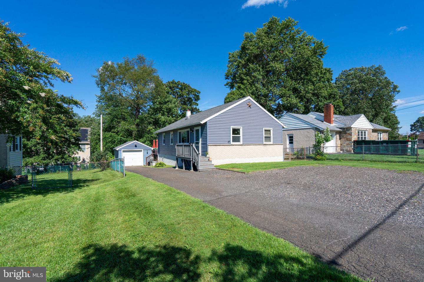234 Hill Ave Property Photo 1