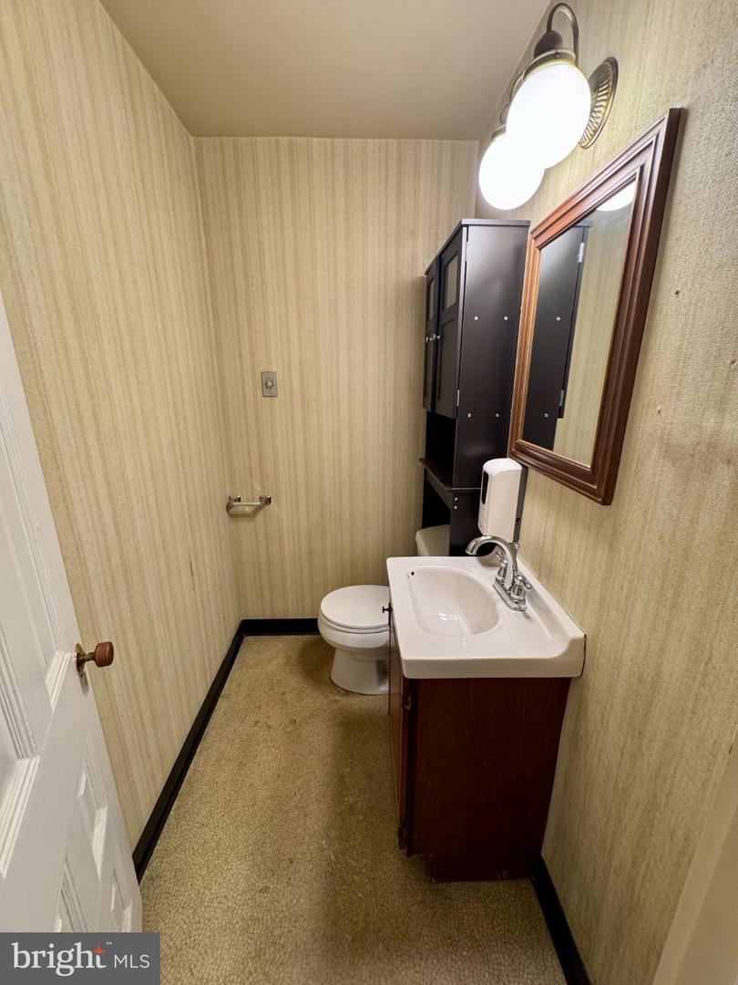 345 King St #2 Property Photo 7