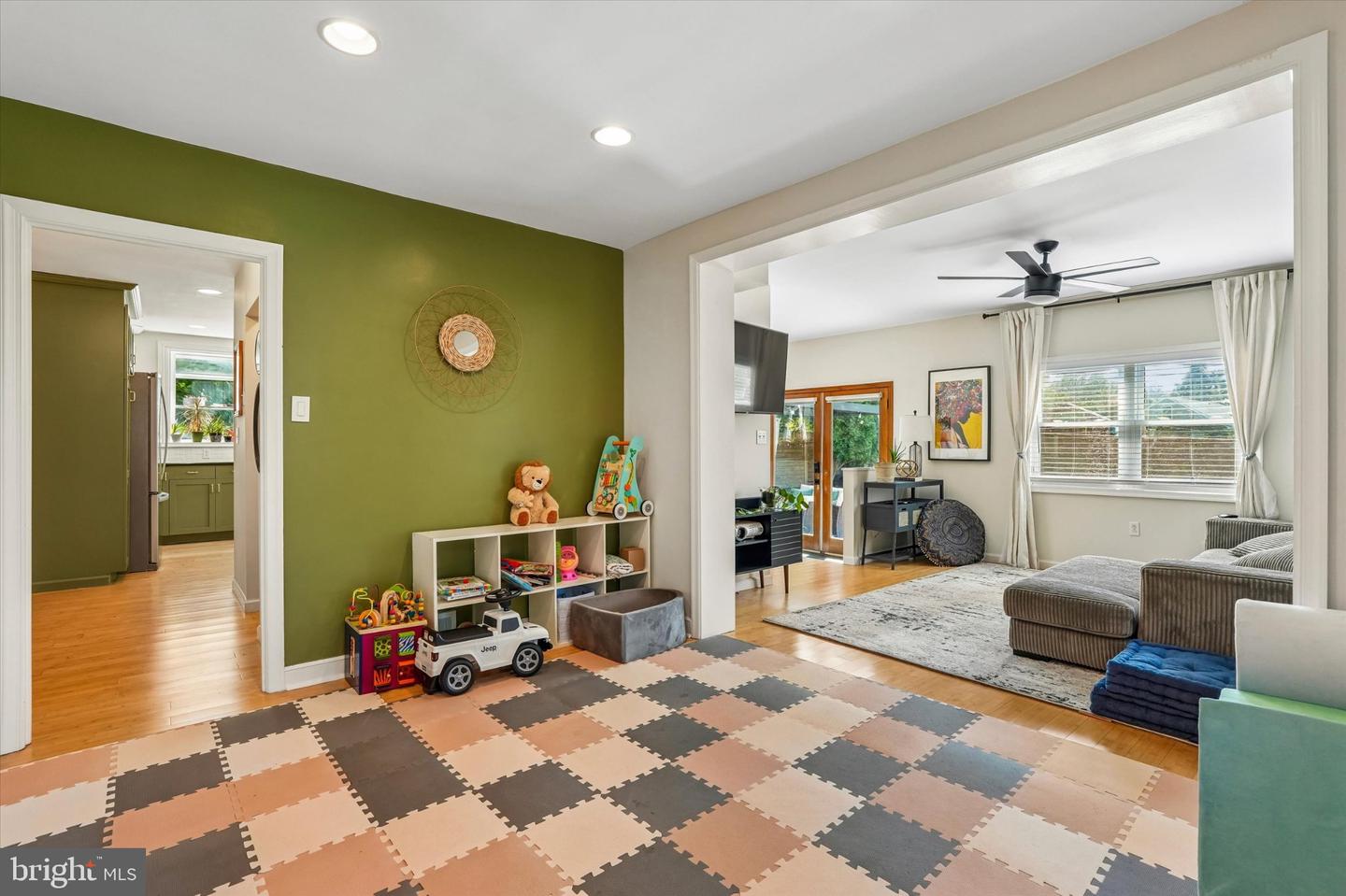 1103 Coventry Rd Property Photo 6