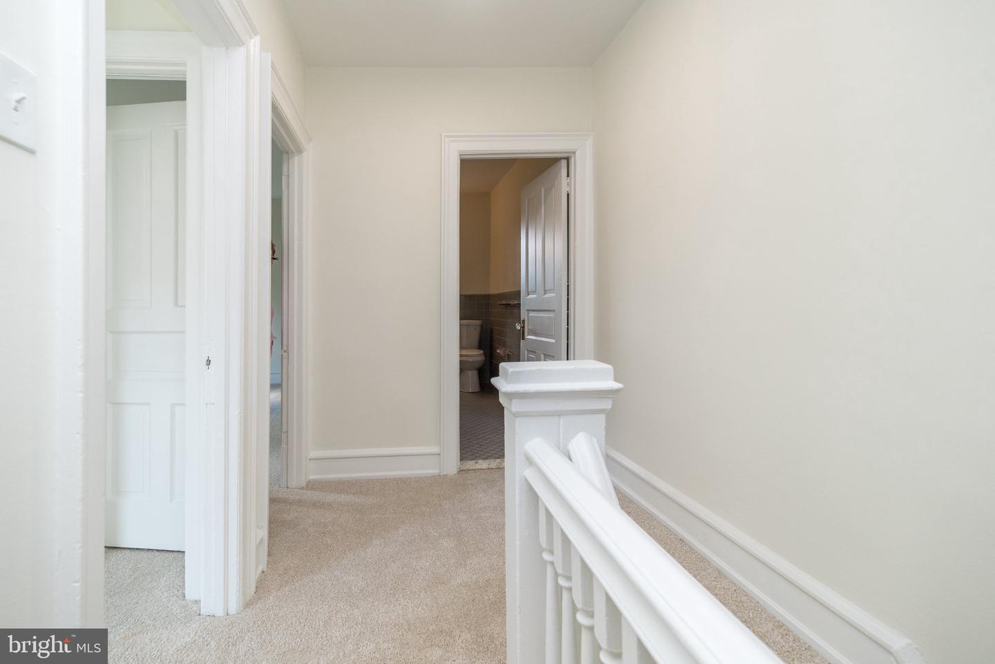 251 Washington Ln Property Photo 20