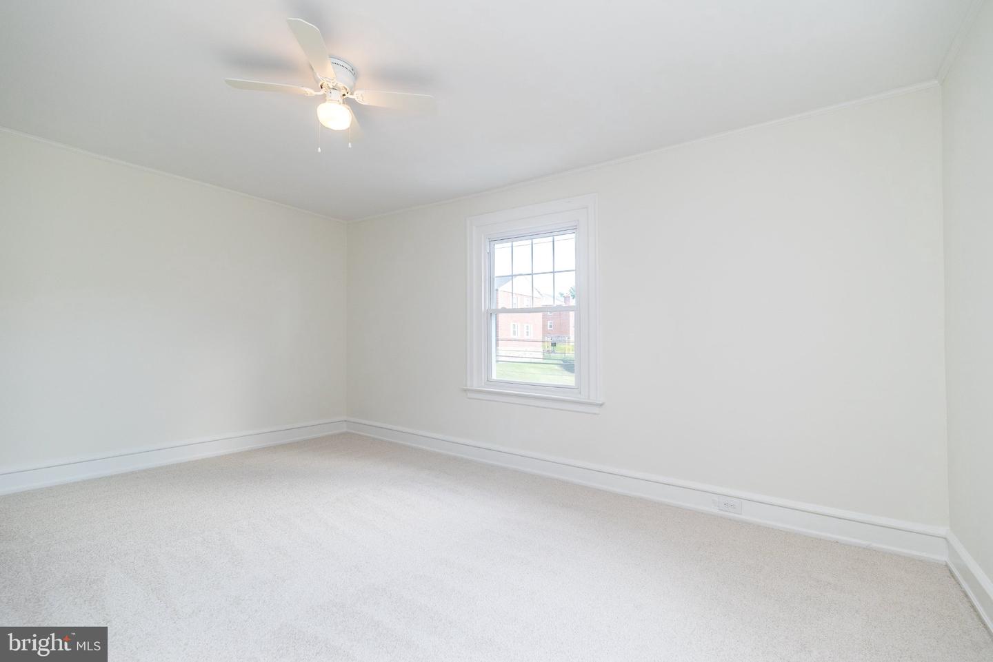 251 Washington Ln Property Photo 28