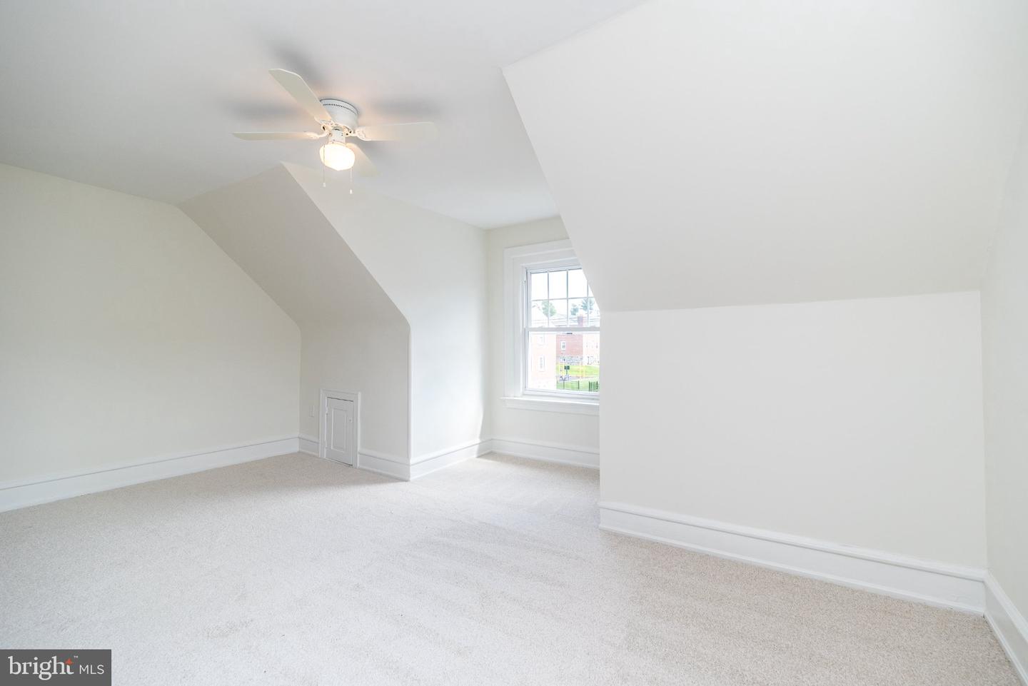 251 Washington Ln Property Photo 36