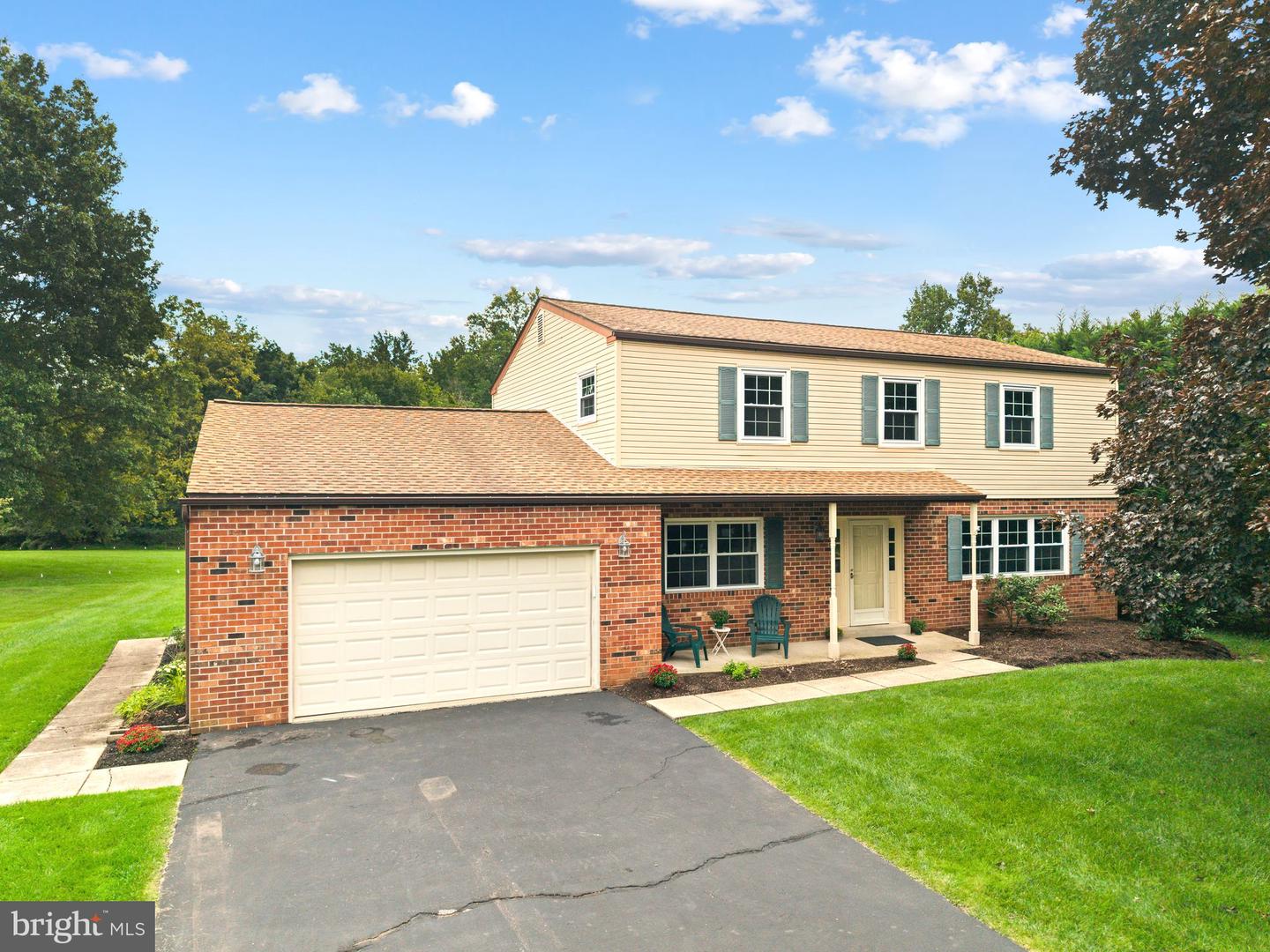 1270 Holstein Ct Property Photo 1