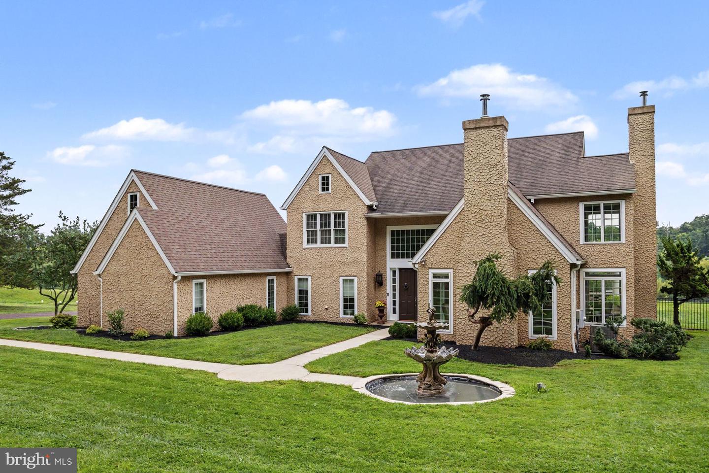 98 CRESSMAN RD