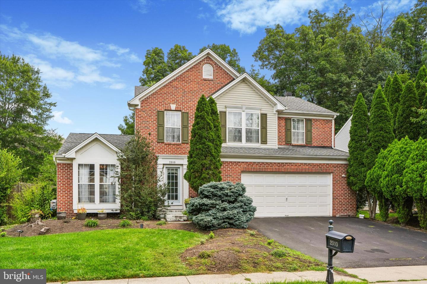 2010 WATER FALL CIR