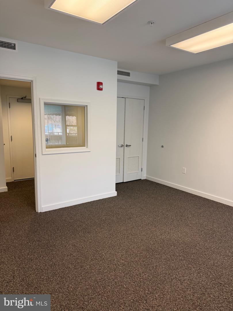 1600 Church Rd #b100 Property Photo 6