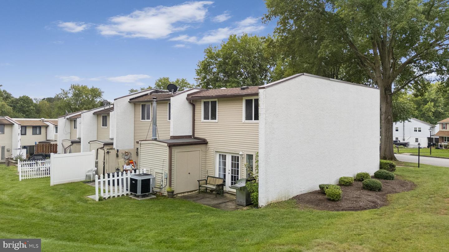 34 Fords Edge Property Photo 4