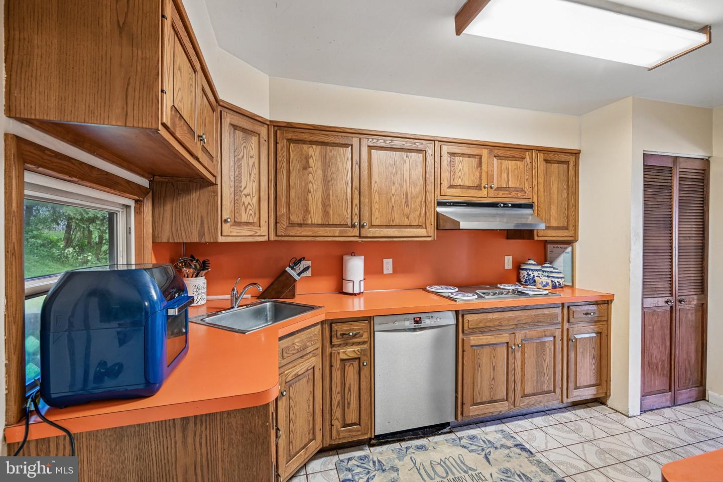 1404 Stotesbury Property Photo 20