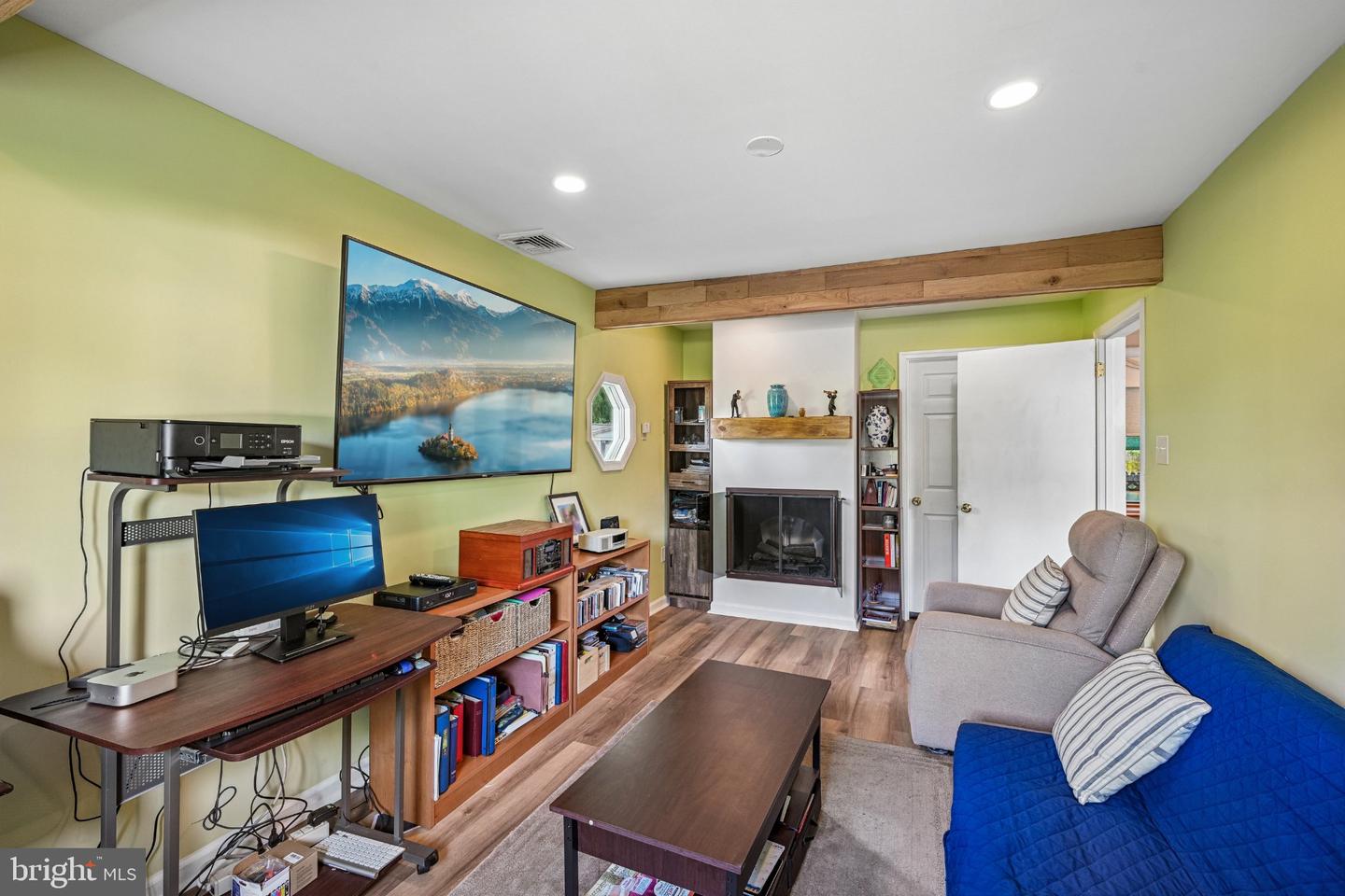 1404 Stotesbury Property Photo 23