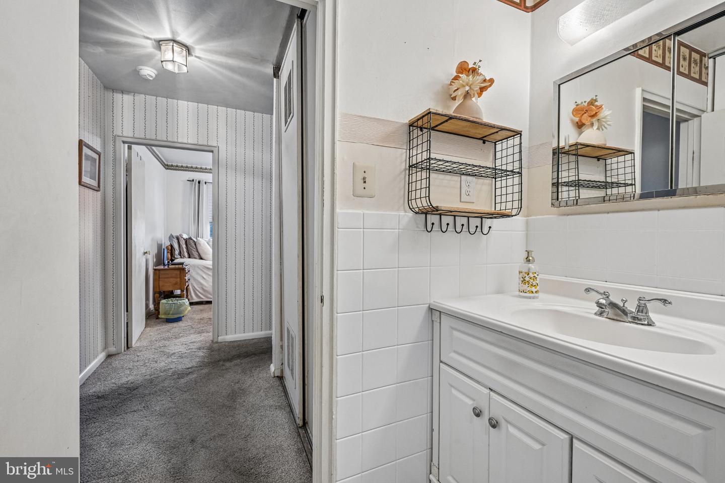 1404 Stotesbury Property Photo 32