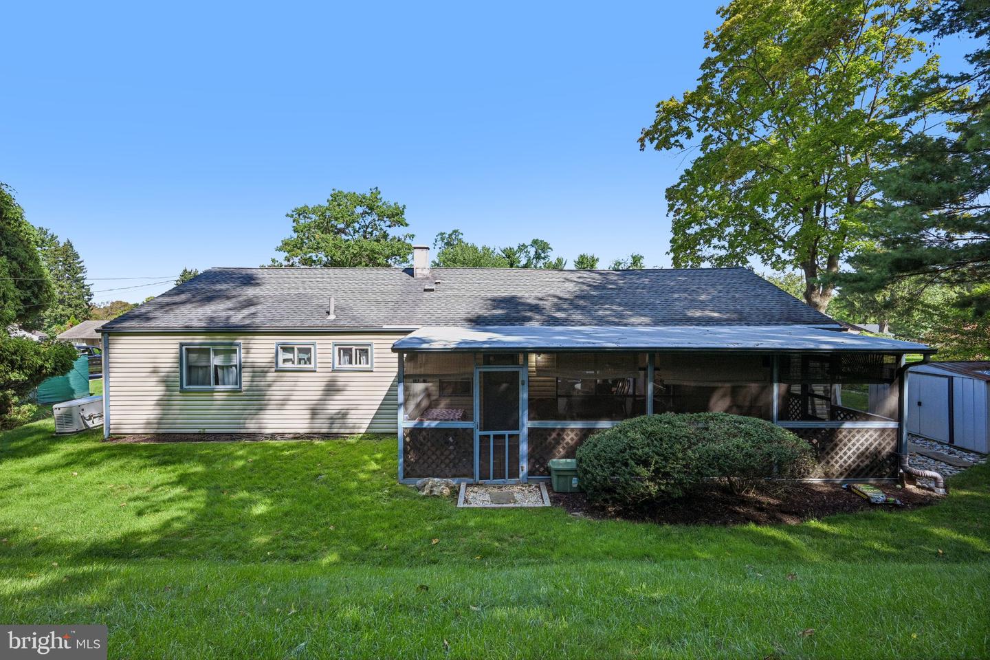 1404 Stotesbury Property Photo 40