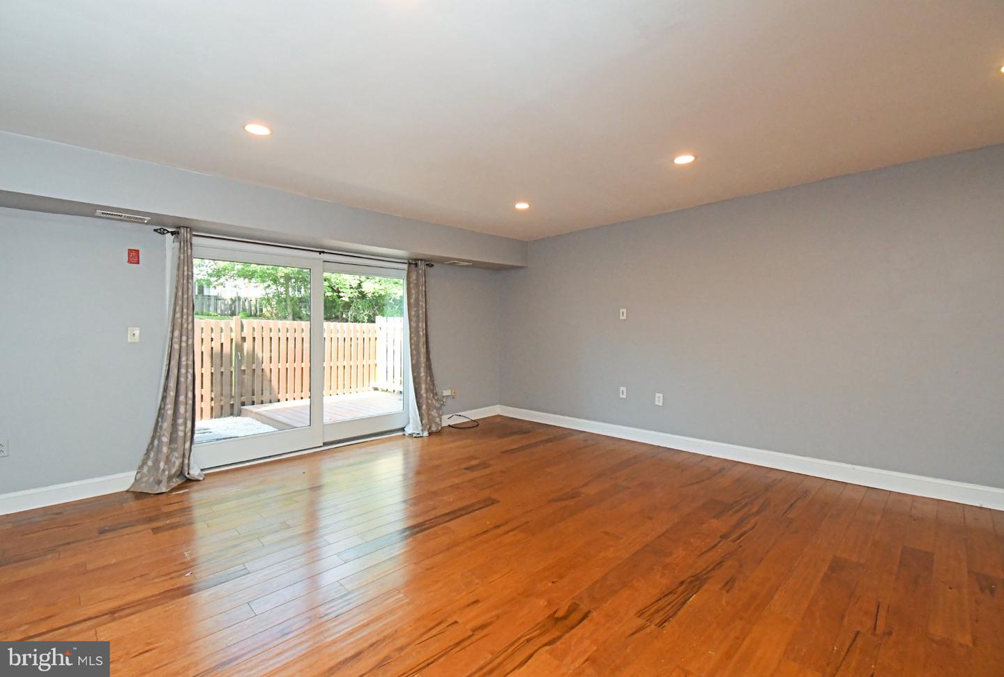 611 Piedmont Ct Property Photo 12
