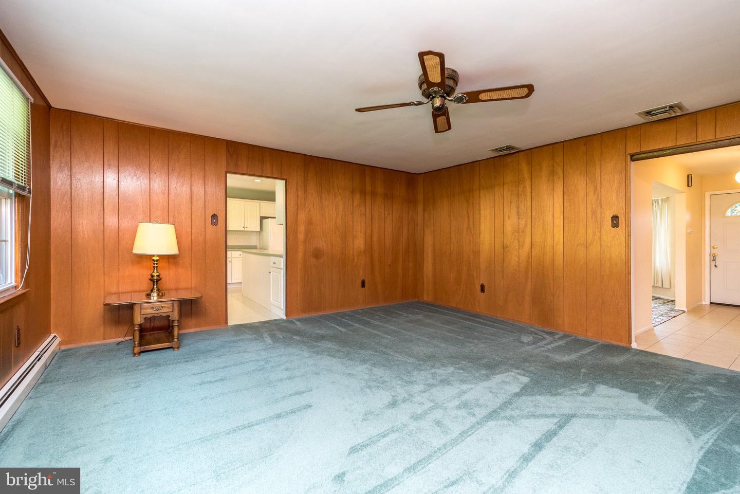 928 Twining Rd Property Photo 11