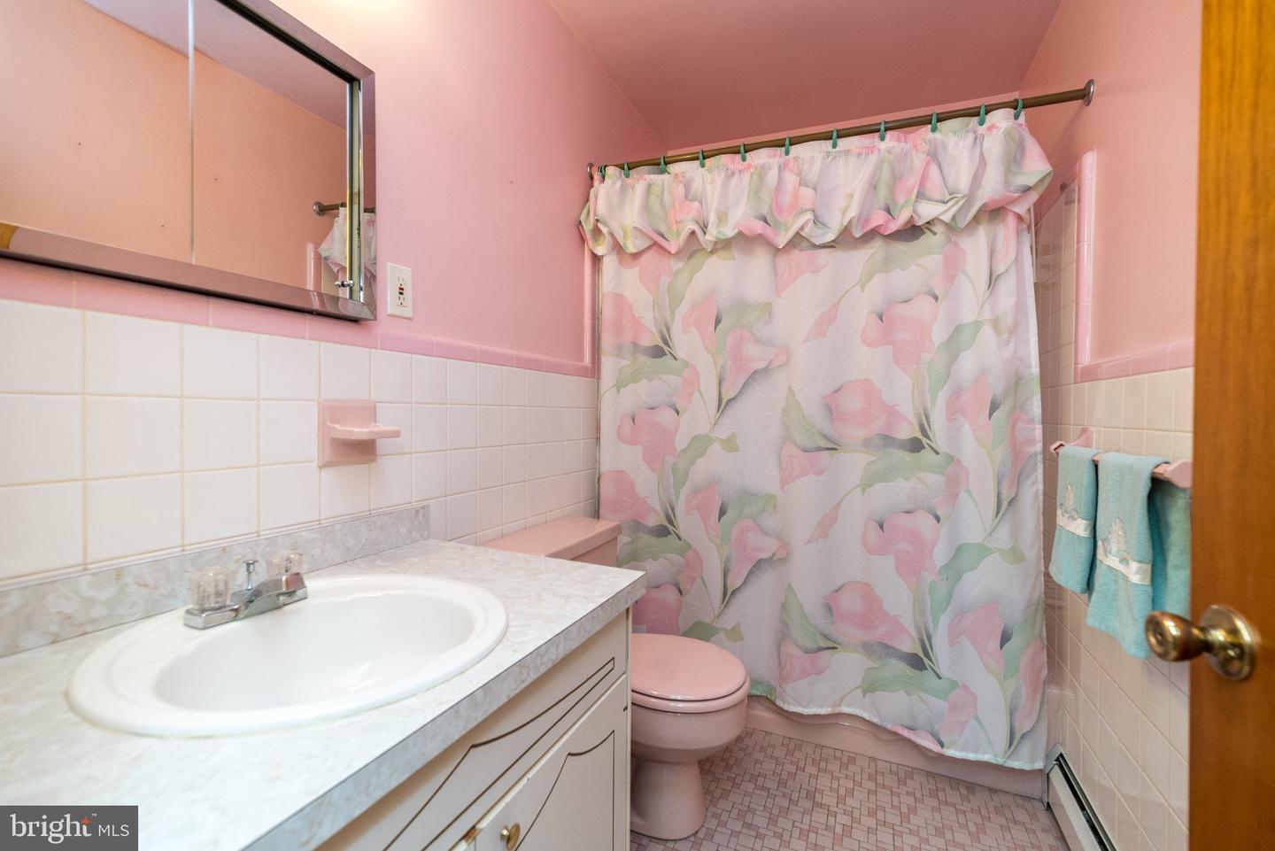928 Twining Rd Property Photo 19