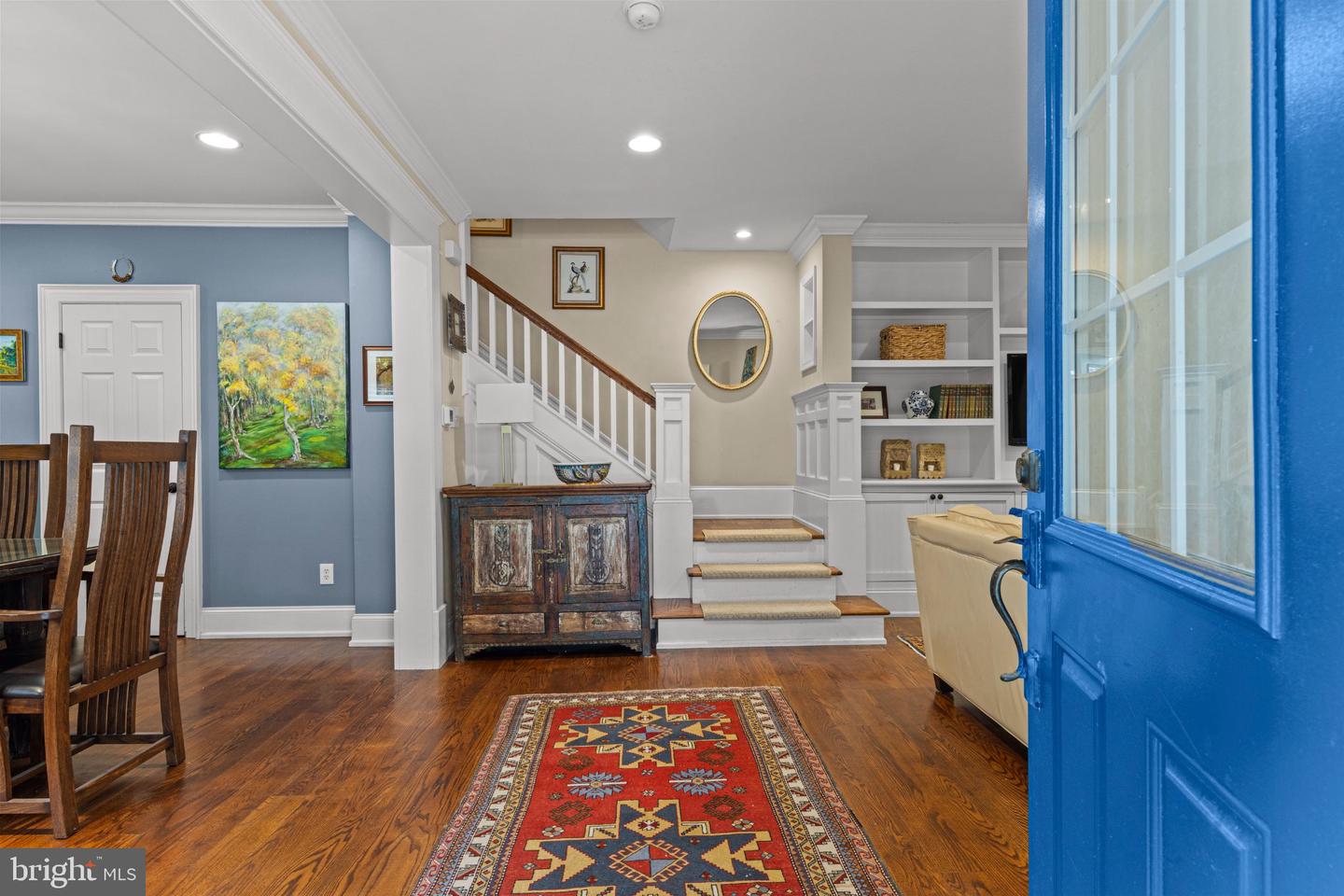 106 Woodside Ave Property Photo 3