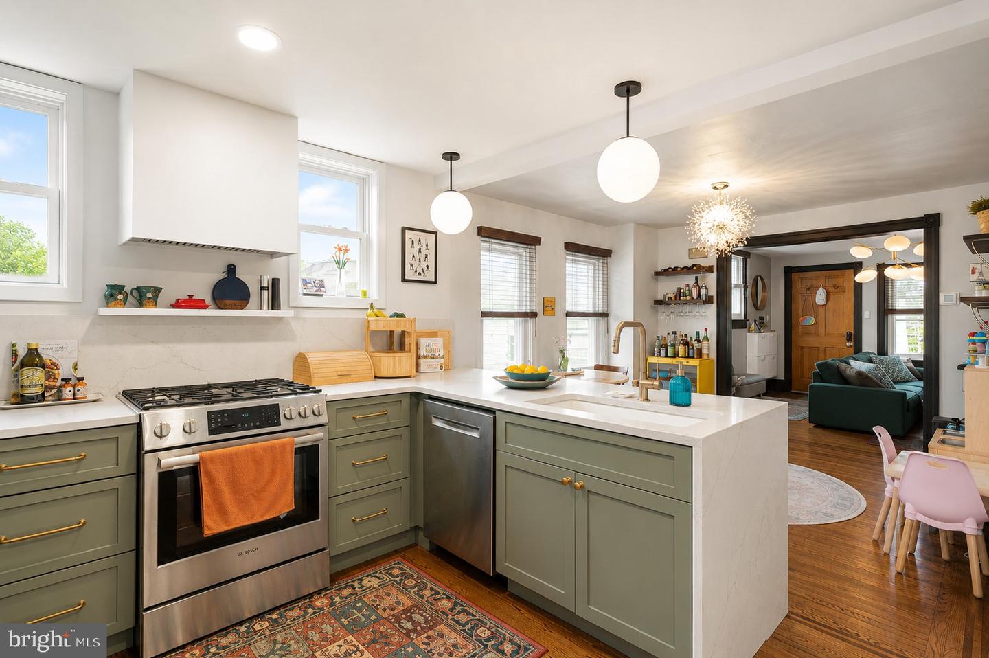 513 Gordon Ave # Property Photo 1