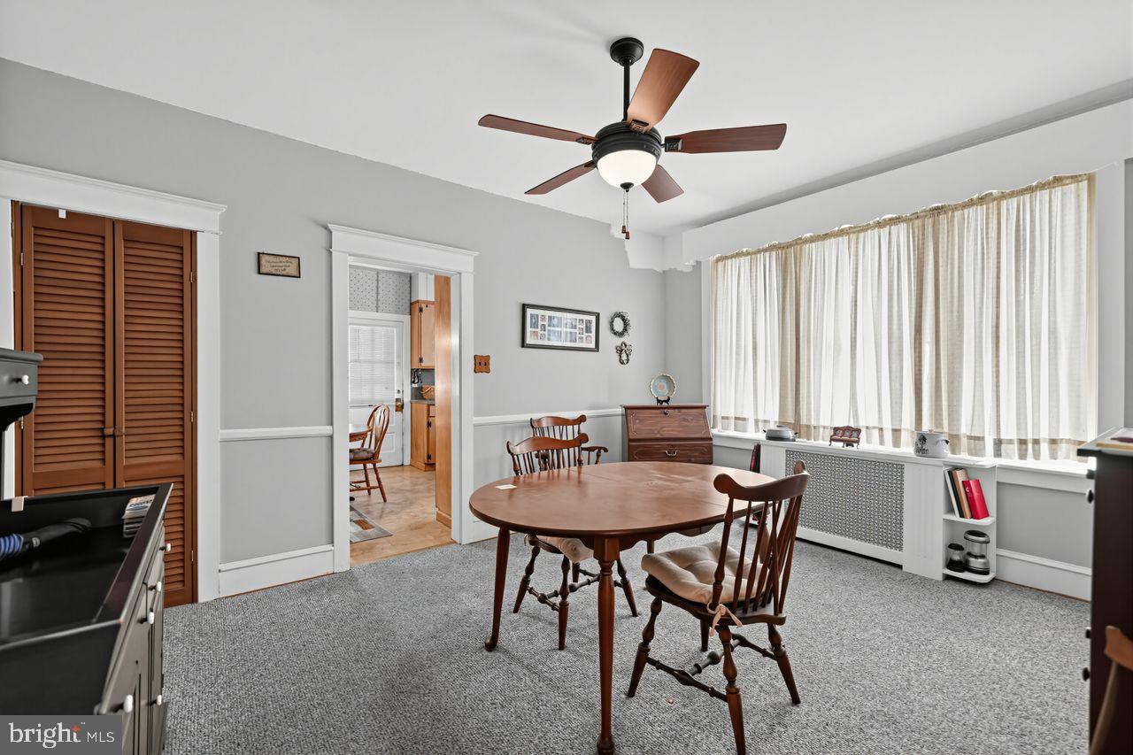 1314 Pine St Property Photo 11