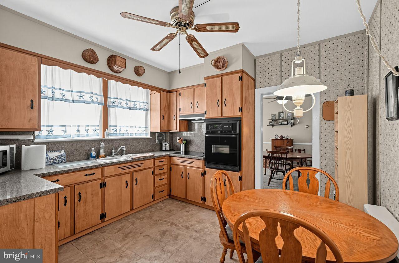 1314 Pine St Property Photo 14