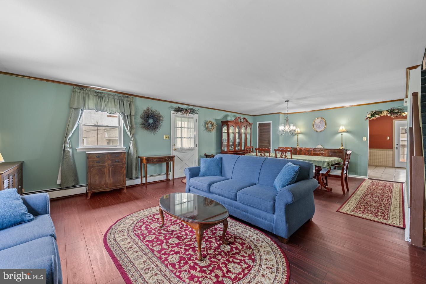 641 Caroline Dr # Property Photo 6