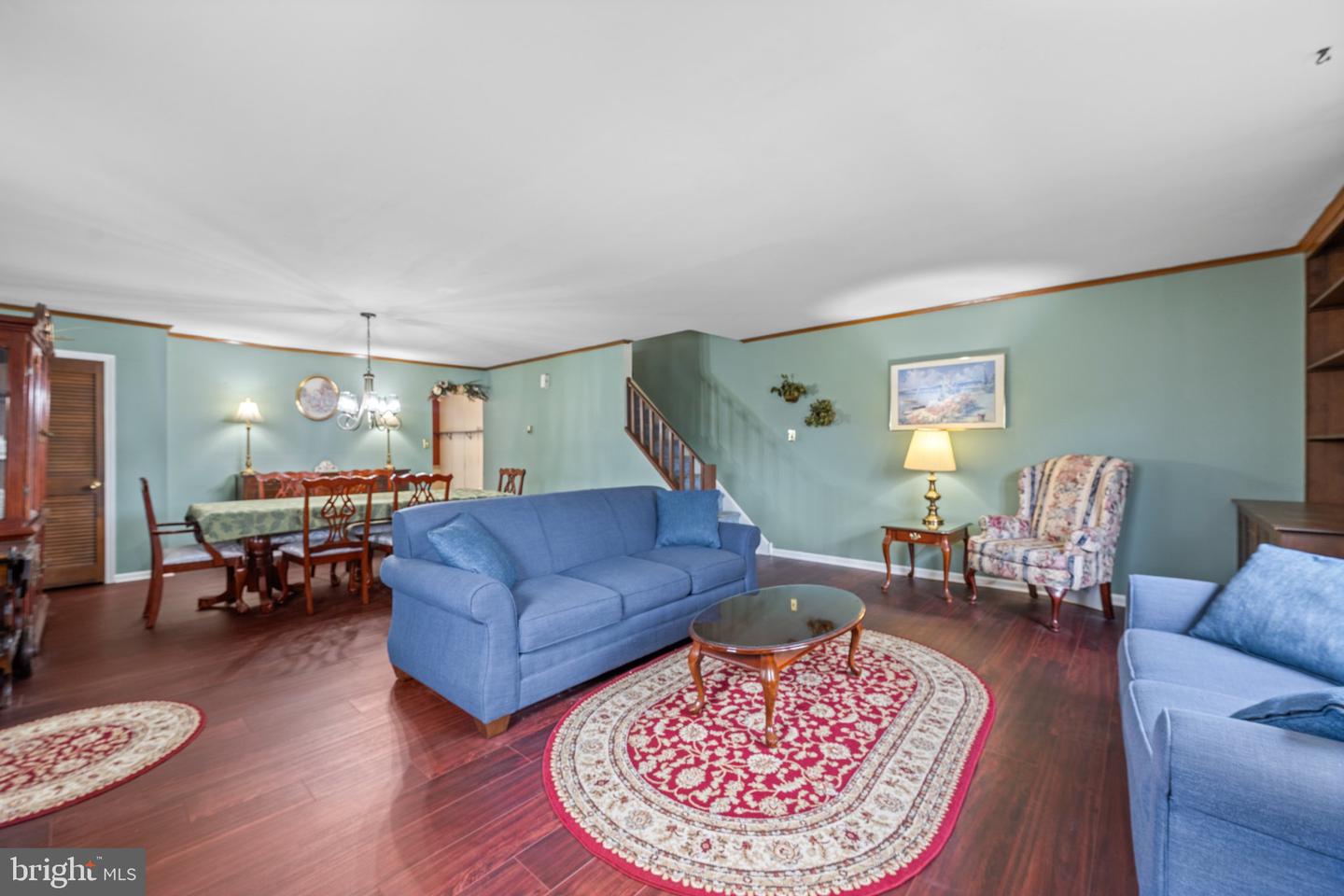 641 Caroline Dr # Property Photo 8