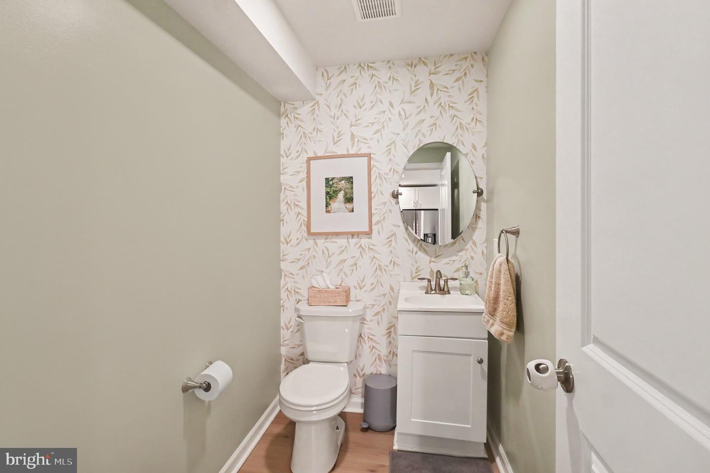 4031 N Warner Rd Property Photo 24