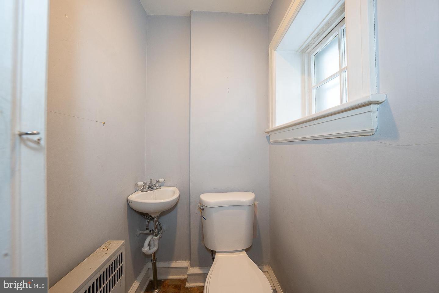 625 Chelten Hills Dr Property Photo 16