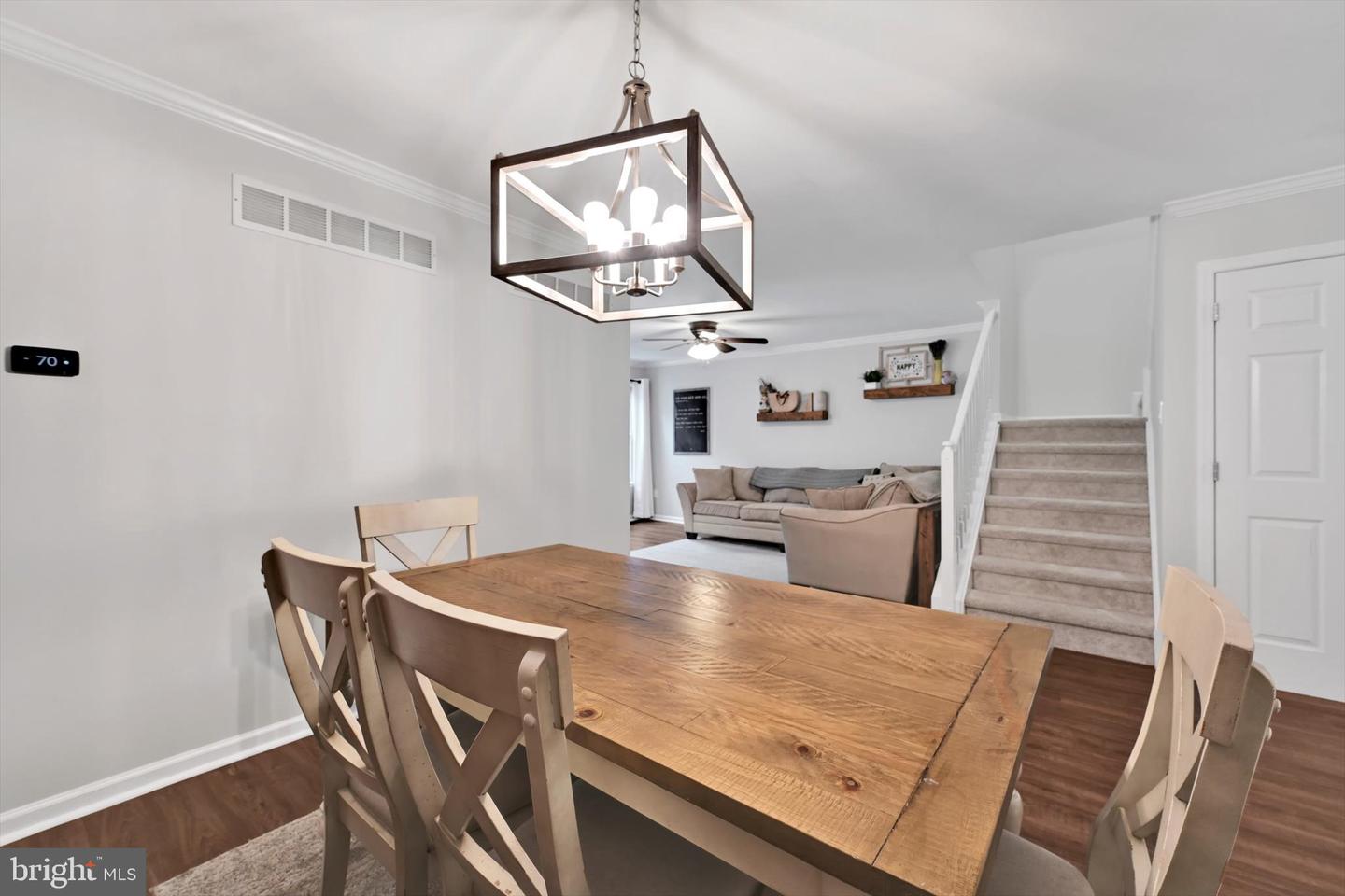 2806 Gateway Dr # Property Photo 13