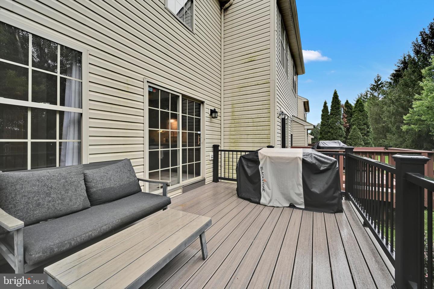 2806 Gateway Dr # Property Photo 40