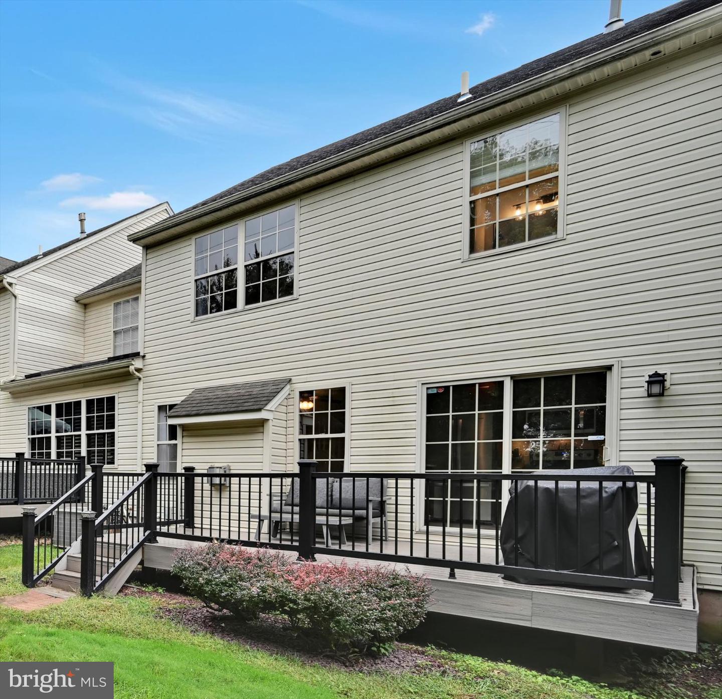 2806 Gateway Dr # Property Photo 44
