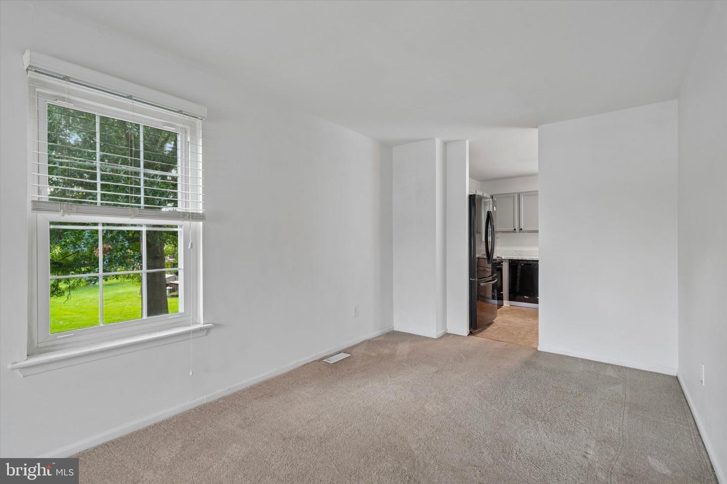513 Carousel Cir Property Photo 7