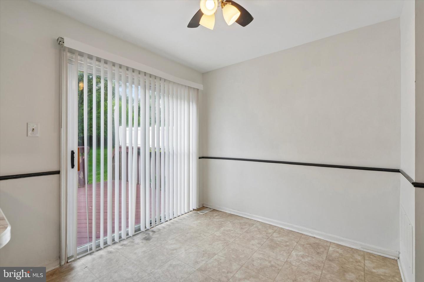 513 Carousel Cir Property Photo 13