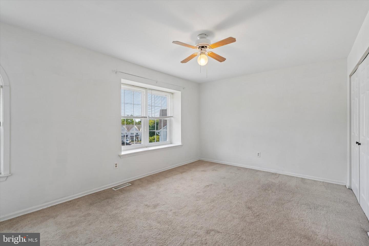 513 Carousel Cir Property Photo 16