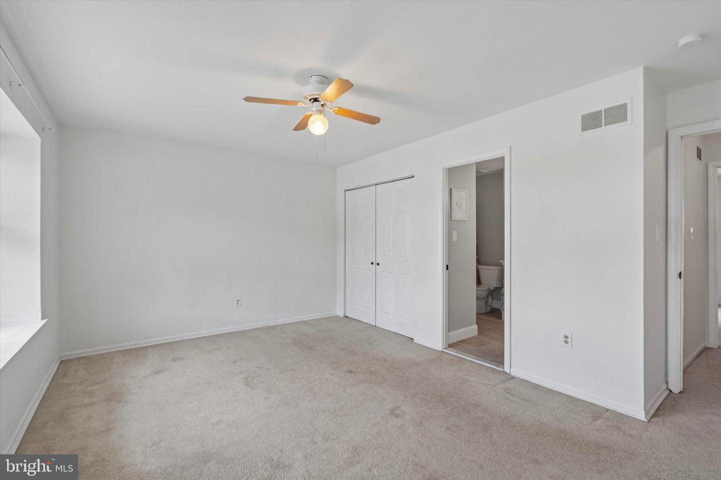 513 Carousel Cir Property Photo 17