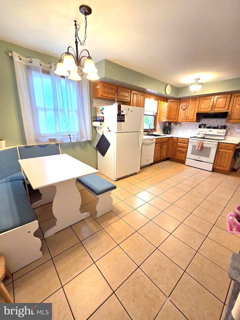 197 Washington # Property Photo 8