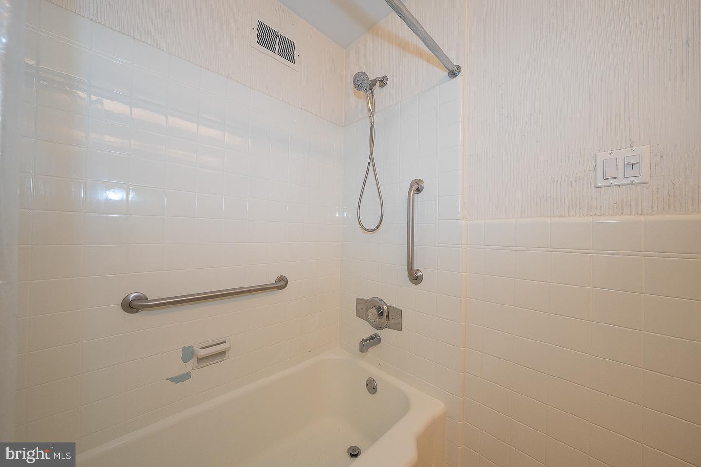 300 Conshohocken State Rd Property Photo 28